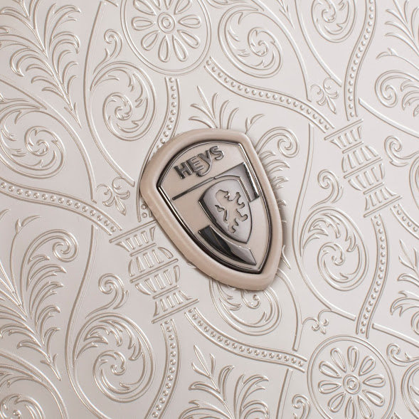 Чемодан Motif Femme S Champagne Heys
