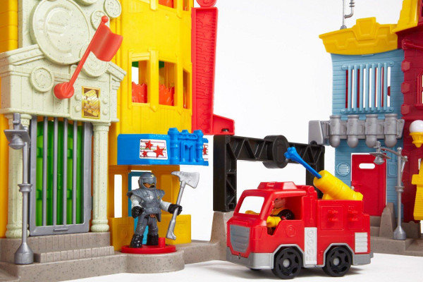 Игровой набор Fisher-Price Городской спасательный центр X7669 