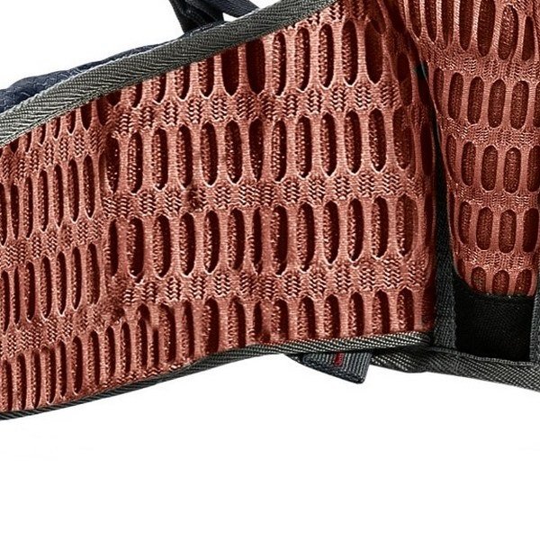 Рюкзак туристический Finisterre 48 black Ferrino