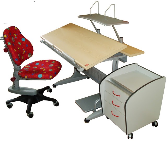 Стол детский МЕАLUX TH-339