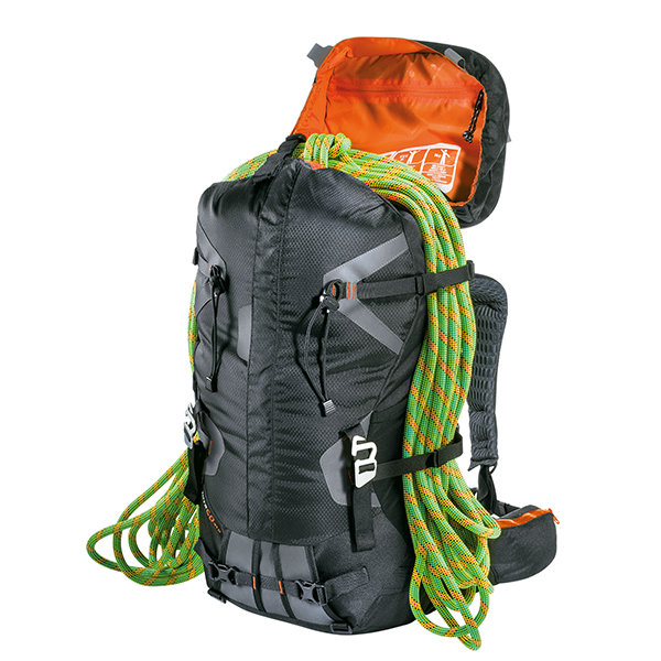 Рюкзак туристический XMT 60+10 black Ferrino