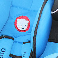 Автокресло Levi Plus black/red Lionelo
